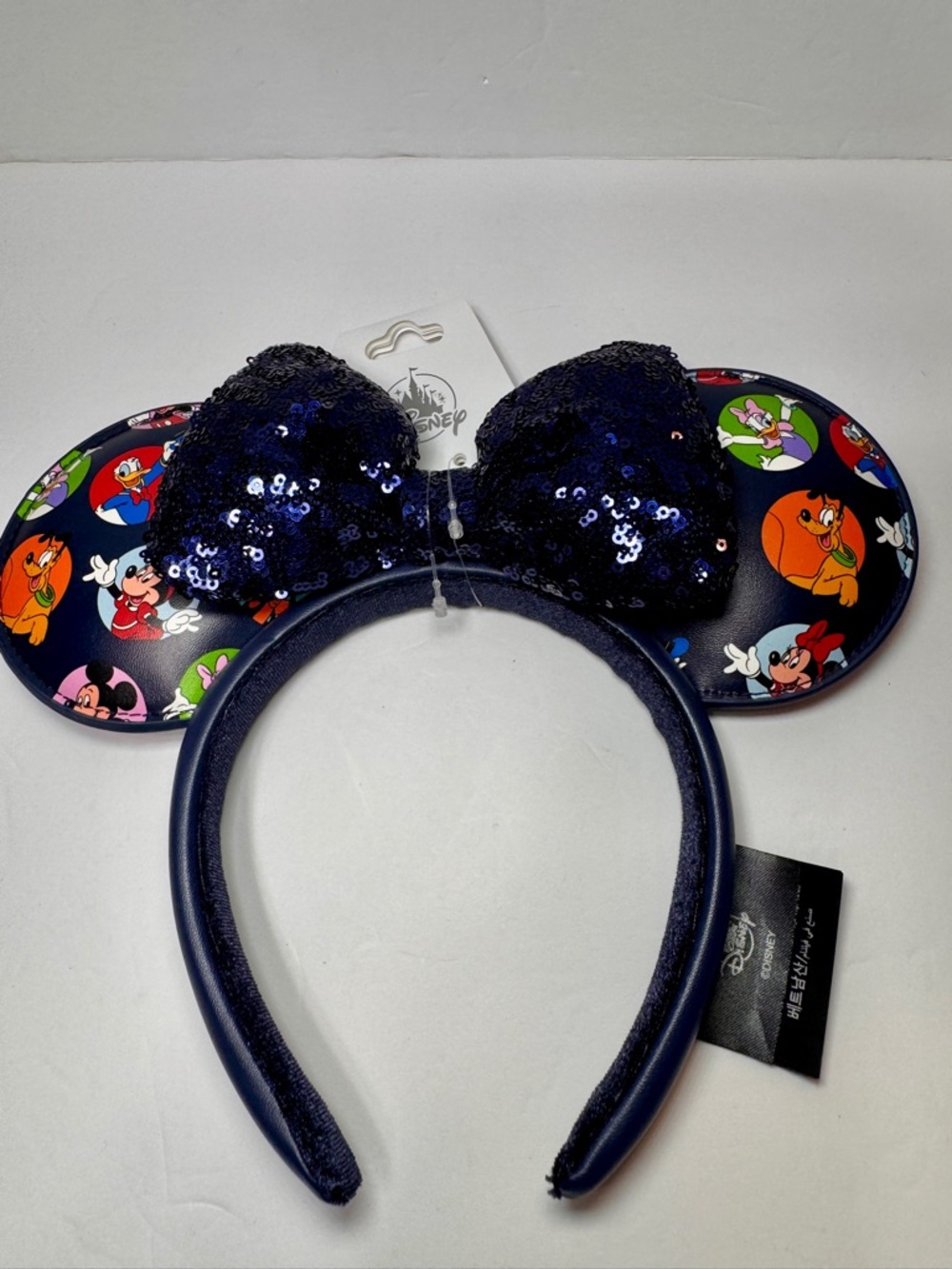 NWT Disney Parks Mickey and Friends Headband navy blue with sensational six